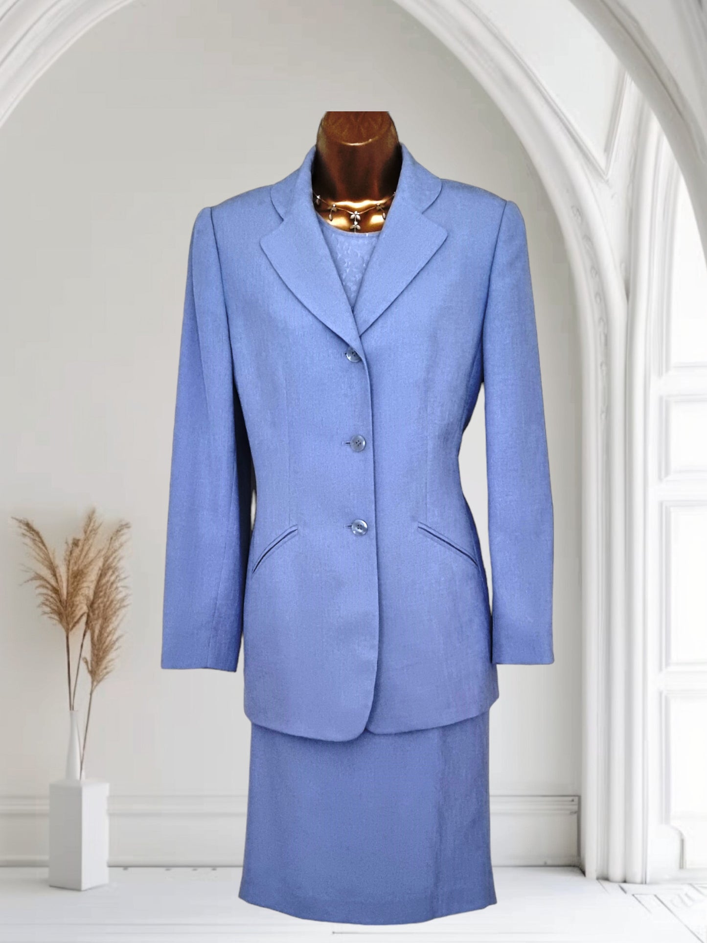 Kasper & Company Women’s Vintage Pale Blue Three Piece Suit UK 10 US 6 EU 38 Timeless Fashions