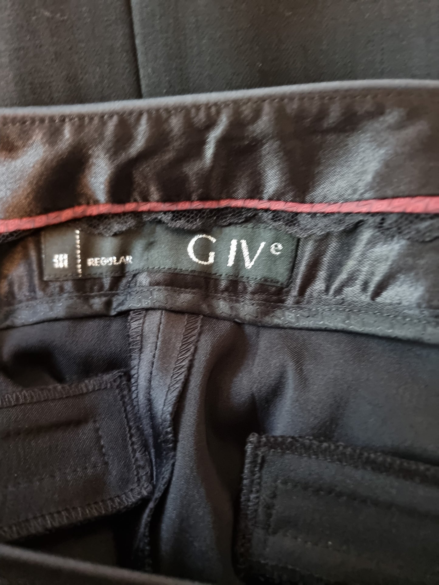 GIVe Women's Black Satin Coulottes. UK 14 US 10 EU 42 Timeless Fashions