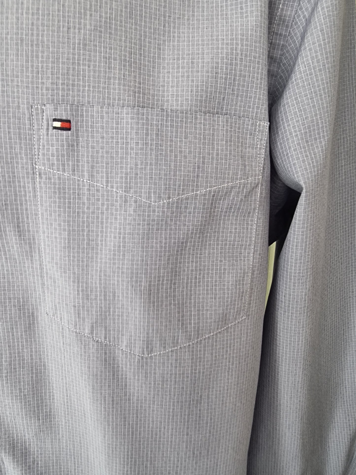 Tommy Hilfiger Men's Blue Check Long Sleeve Oxford Shirt Size 44 16 ½/17 Timeless Fashions