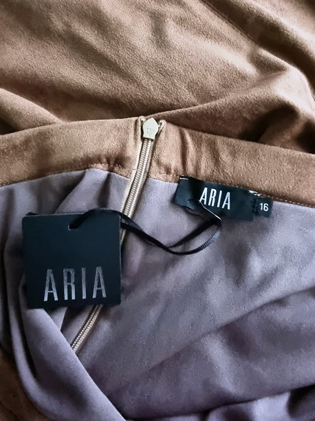 Aria Women's Tan Suedette Skirt UK 16 US 12 EU 44 Timeless Fashions