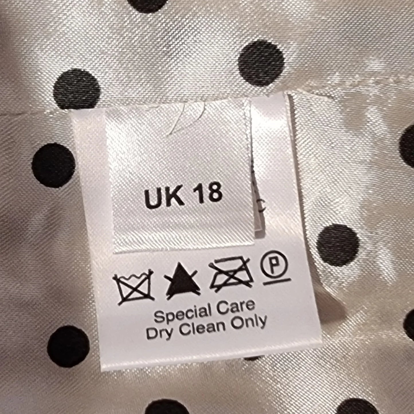 Caroline Charles London Vintage White Fleck Skirt & Jacket UK 16/18 US 12/14 EU 44/46 - Timelessfashions