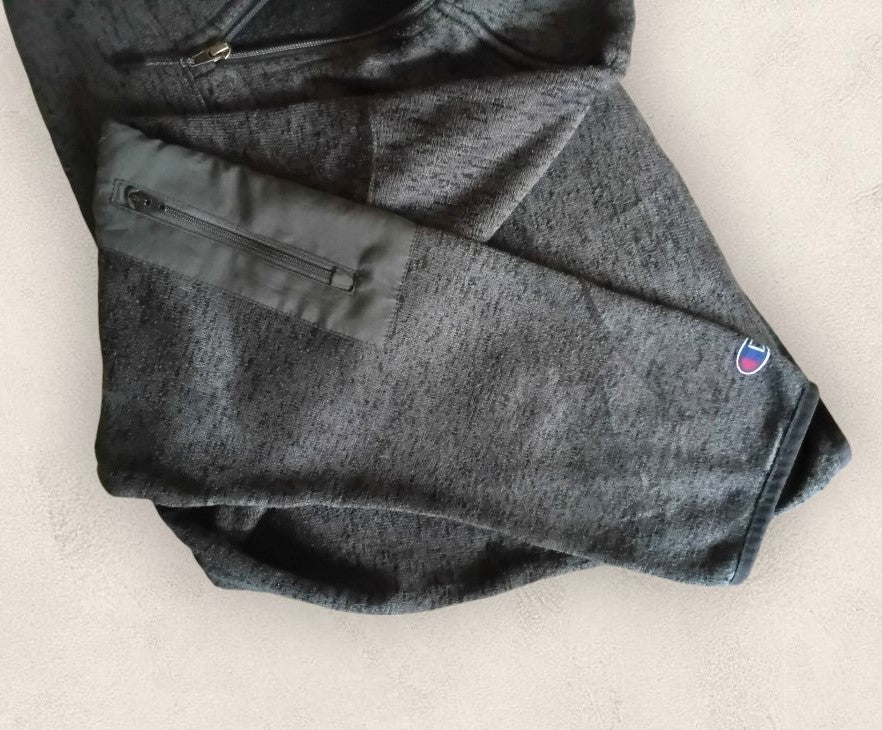 Champion Men's Delaware Dark Grey Sweatshirt UK 2XL Timelessfashions