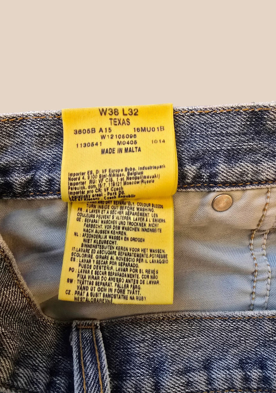 Wrangler Men's Blue Denim Jeans Straight Leg W38 L32 Timelessfashions