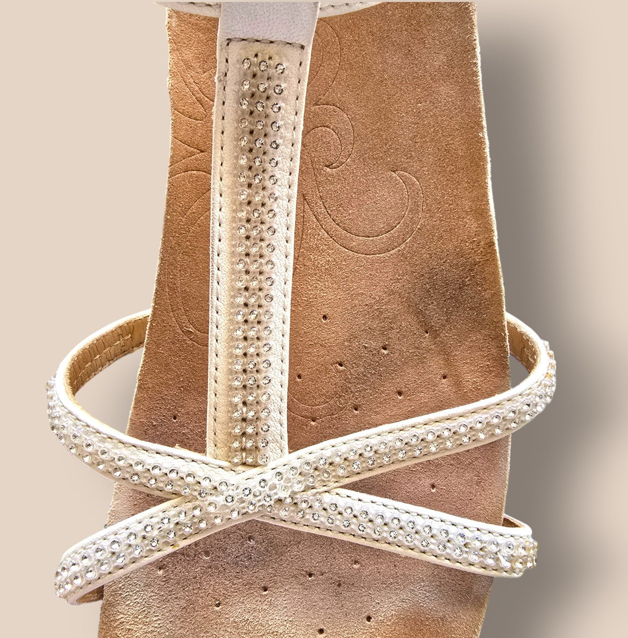 Clarks Womens Cream Diamante Flat Sandals UK 8 EU 42 US 8.5 Timeless Fashions