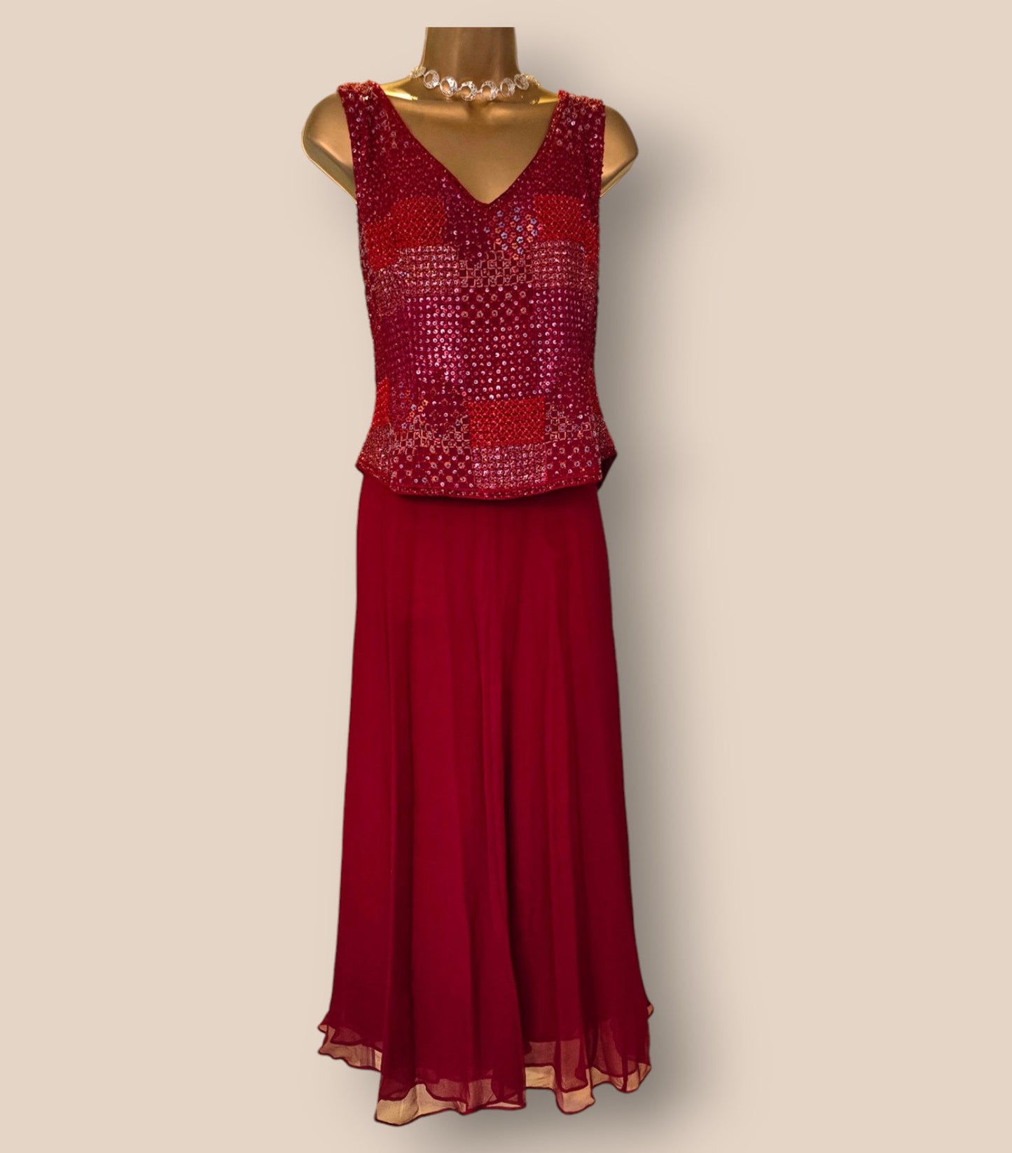 Caroline Charles Red Silk Sequin Jacket, Skirt & Cami Top UK 14/16 US 10/123 EU 42/44 Timeless Fashions
