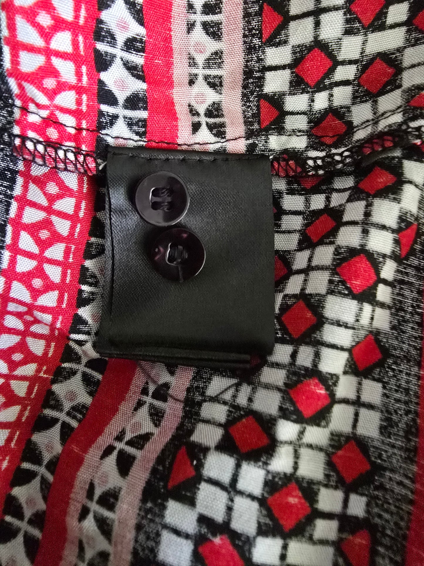 Masai Clothing White Black & Red Daiva Print Top UK 12 US 8 EU 40 Timeless Fashions