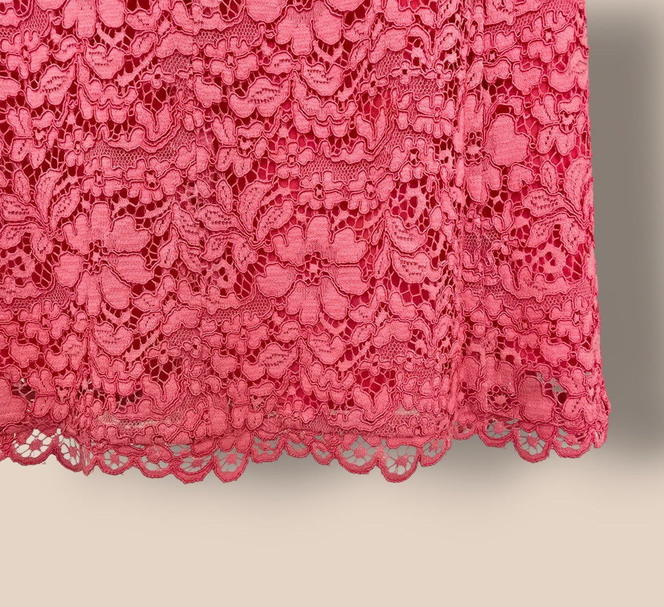 Caroline Charles Coral Lace Dress UK 14 US 10 EU 42 Timeless Fashions
