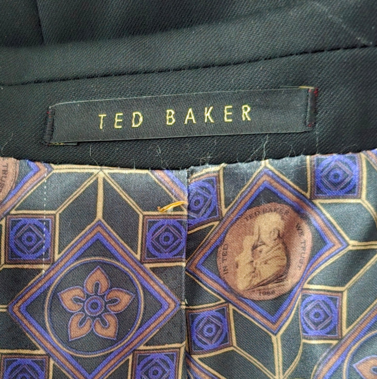 Ted Baker Men's Dark Blue Wool Suit Jacket UK 44 Timeless Fashions