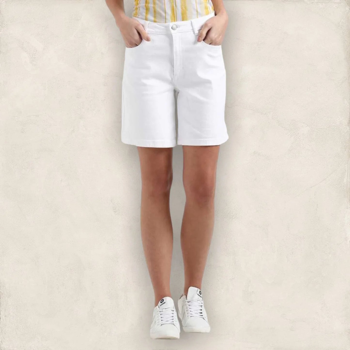 Pomodoro White Stretch Cotton Shorts UK 16 US 12 EU 44 - Timelessfashions