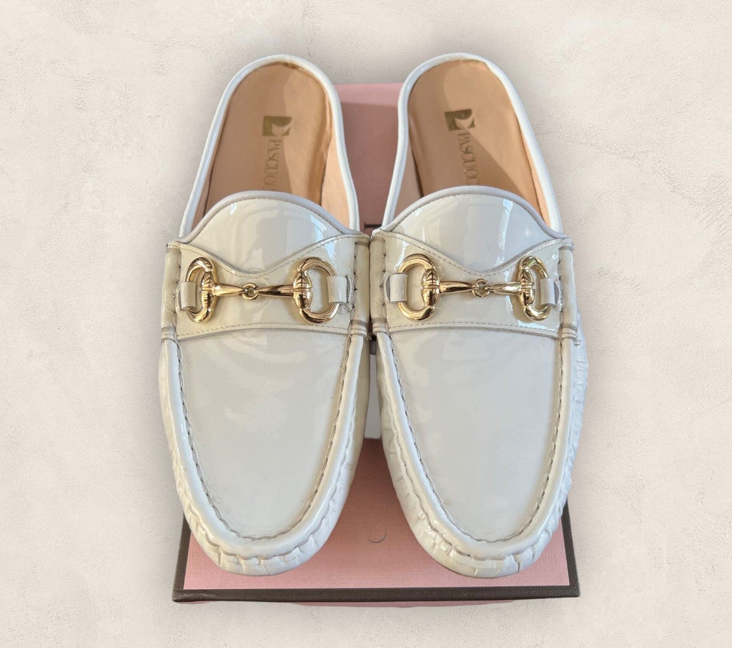 Pascucci Italian Womens White Patent Leather Backless Loafer UK 7 US 9 EU 40 Timeless Fashions