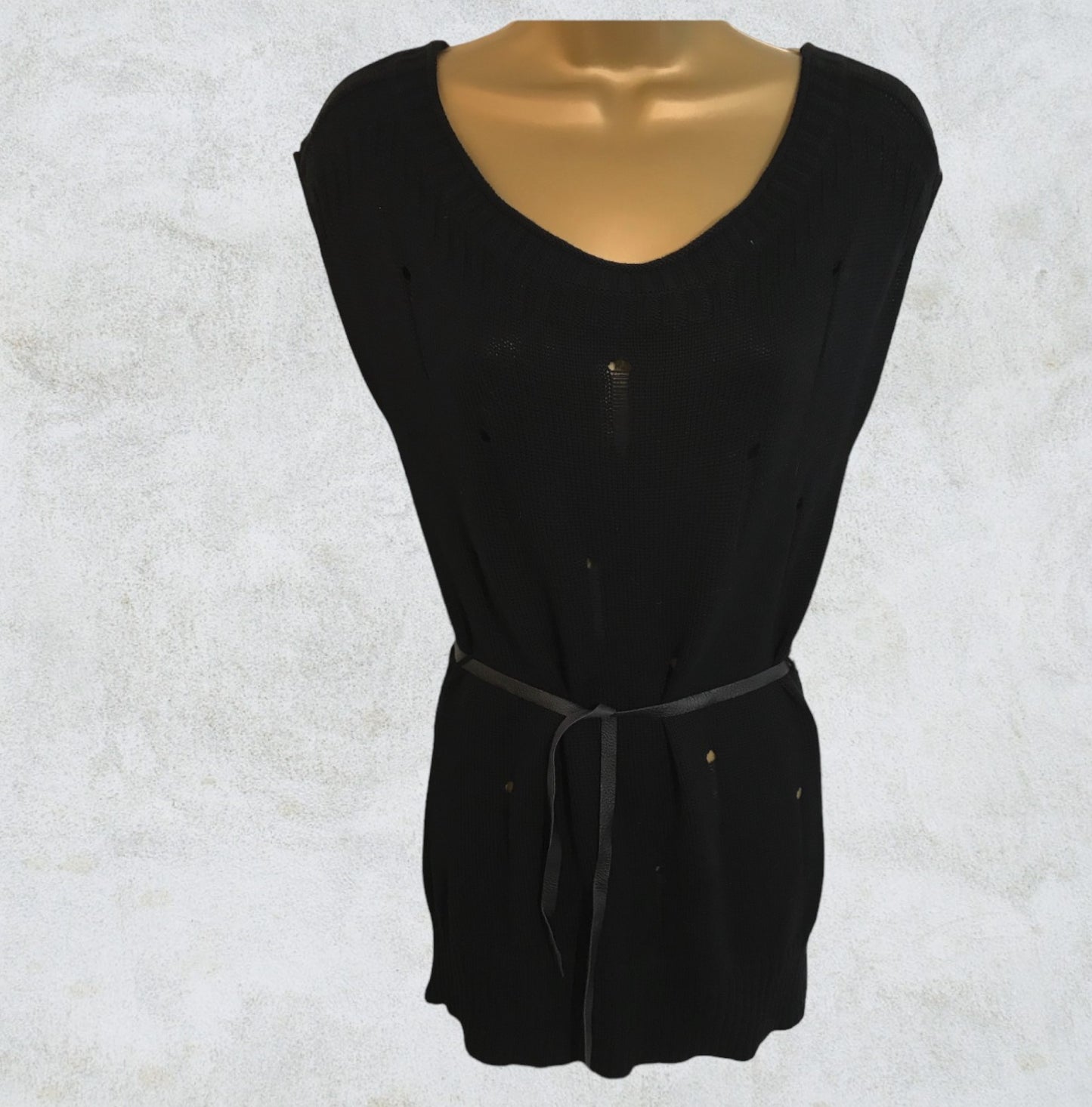 Guess Black Off The Shoulder Knitted Top UK 12 US 8 EU 40 Timeless Fashions