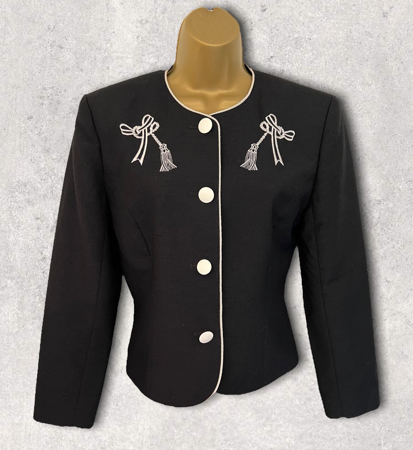 Country Casuals Vintage Black Embroidered Summer Jacket UK 8 US 4 EU 36 Timeless Fashions