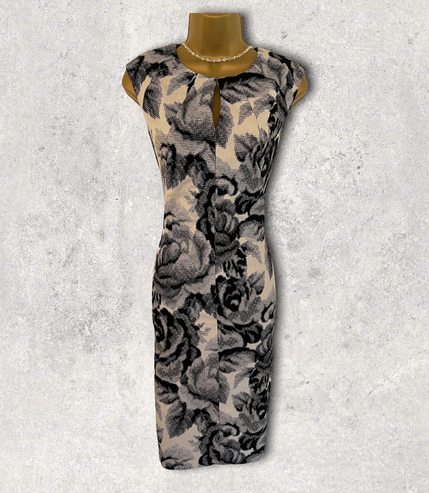 Phase Eight Black & White Mono Floral Stretch Bodycon Dress UK 10 US 6 EU 38 Timeless Fashions