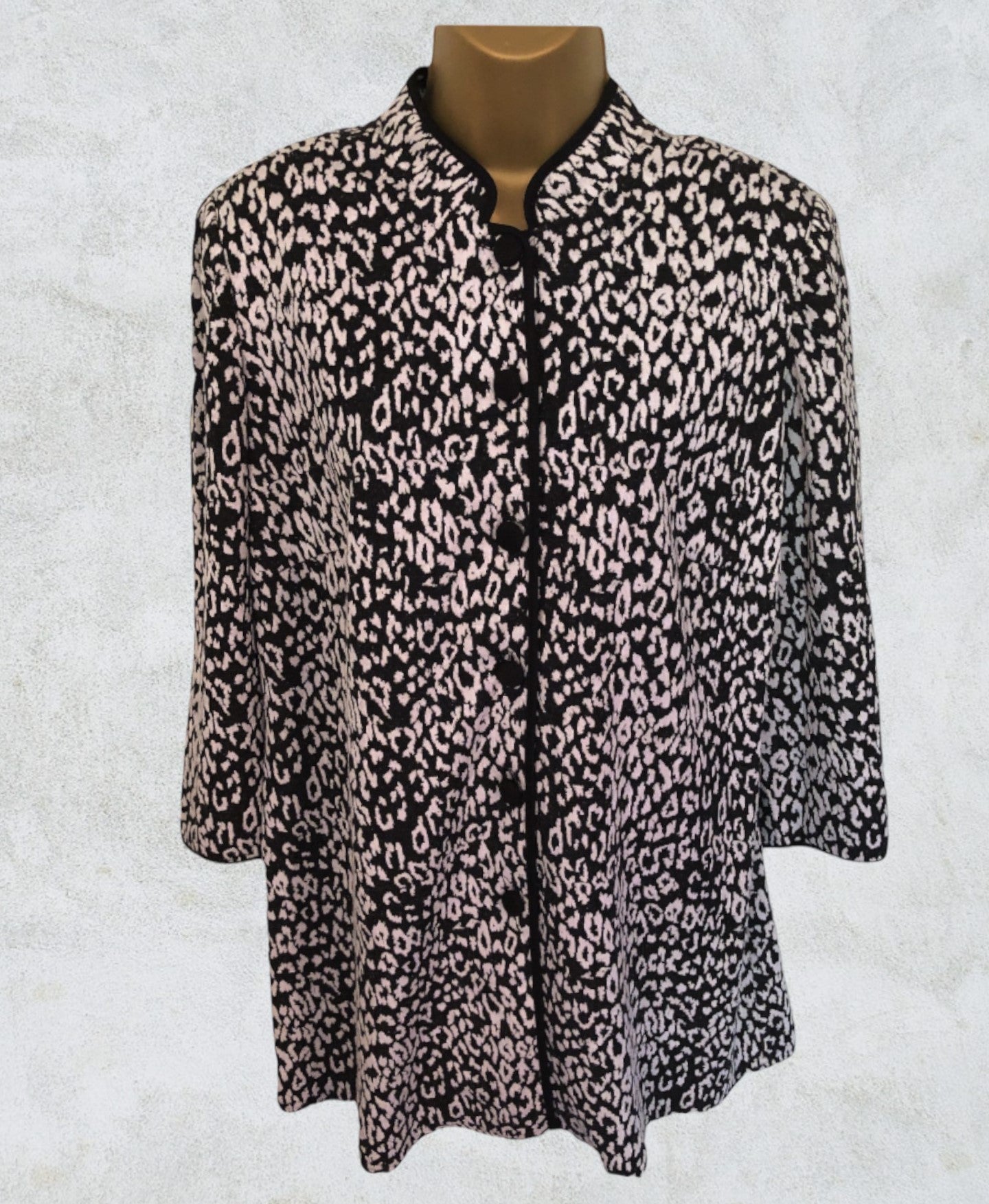 Viyella Womens Black & White Long Jacket UK 14 US 10 EU 42 Timeless Fashions