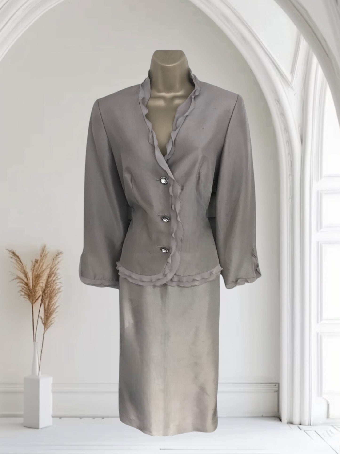 Medici Vintage Grey Silk Special Occasion Suit UK 10 US 6 EU 38