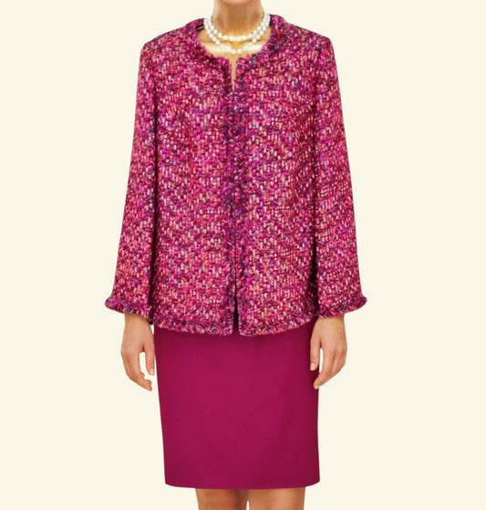 Timelessfashions handmade pink boucle jacket and skirt suit, size UK 16, with frayed trim and pearl necklace.