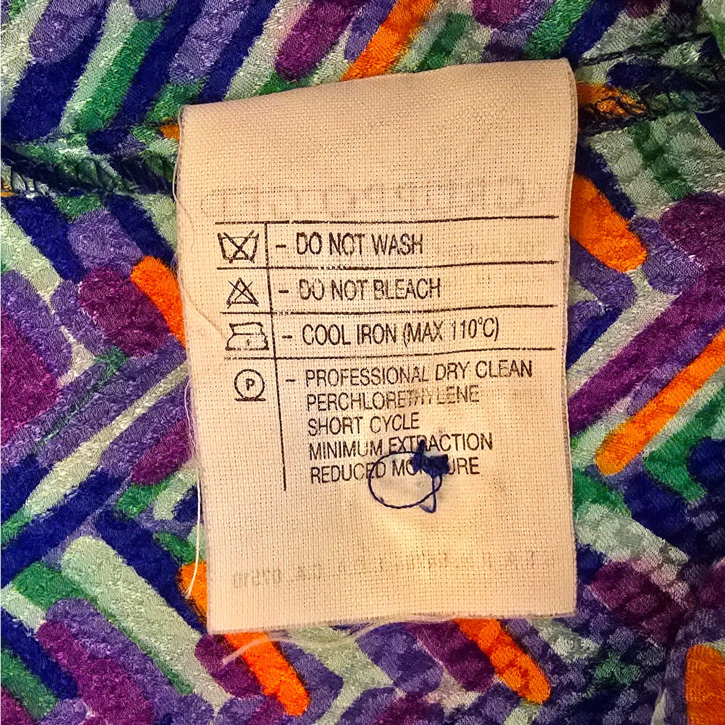 Valentino Miss V Vintage Silk Multicoloured Blouse UK 10 US 6 EU 38 IT 44 - Timelessfashions