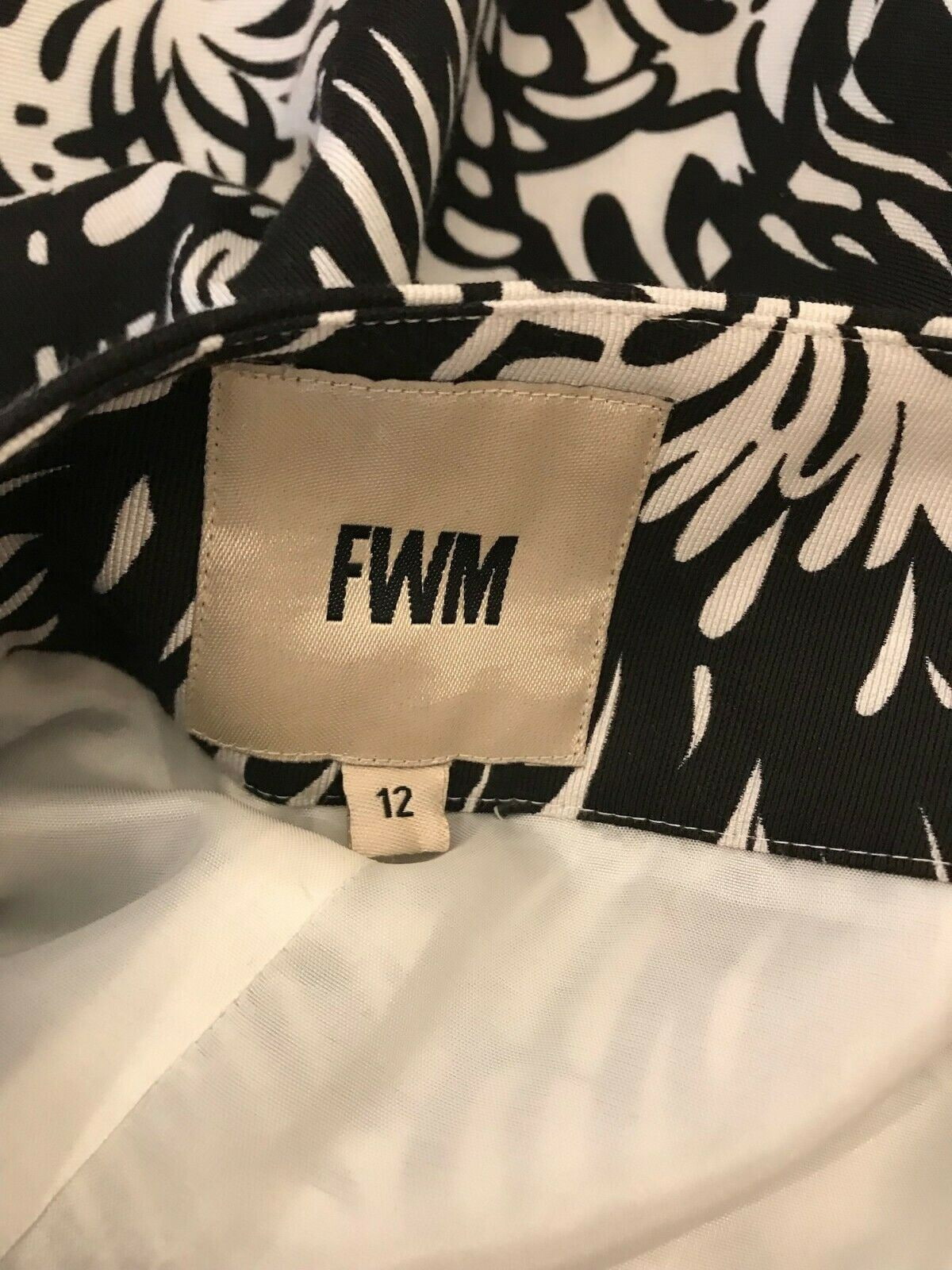 FWM Fenn Wright Manson Black & White Skirt UK 12 US 8 EU 40 Timeless Fashions