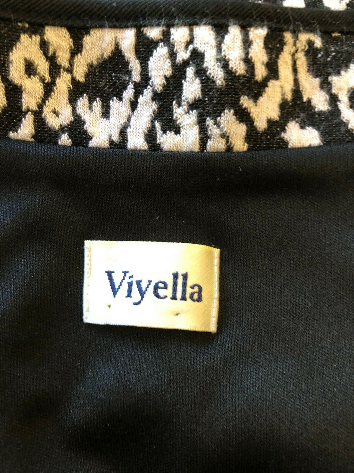 Viyella Womens Black & White Long Jacket UK 14 US 10 EU 42 Timeless Fashions
