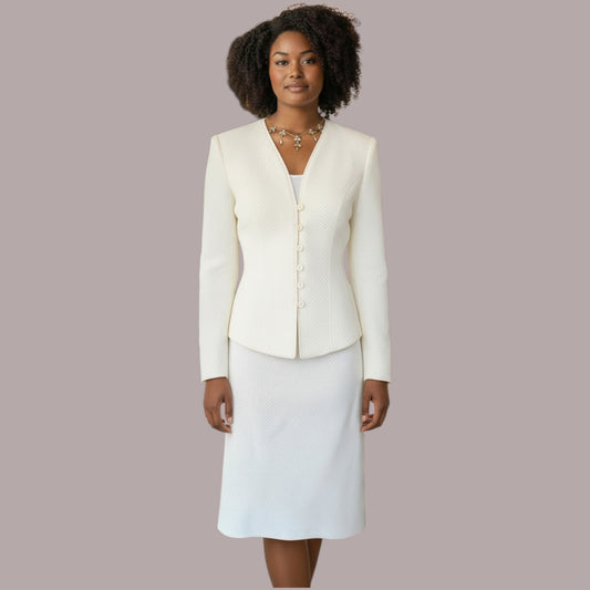 Woman wearing a white suit on a gray background
