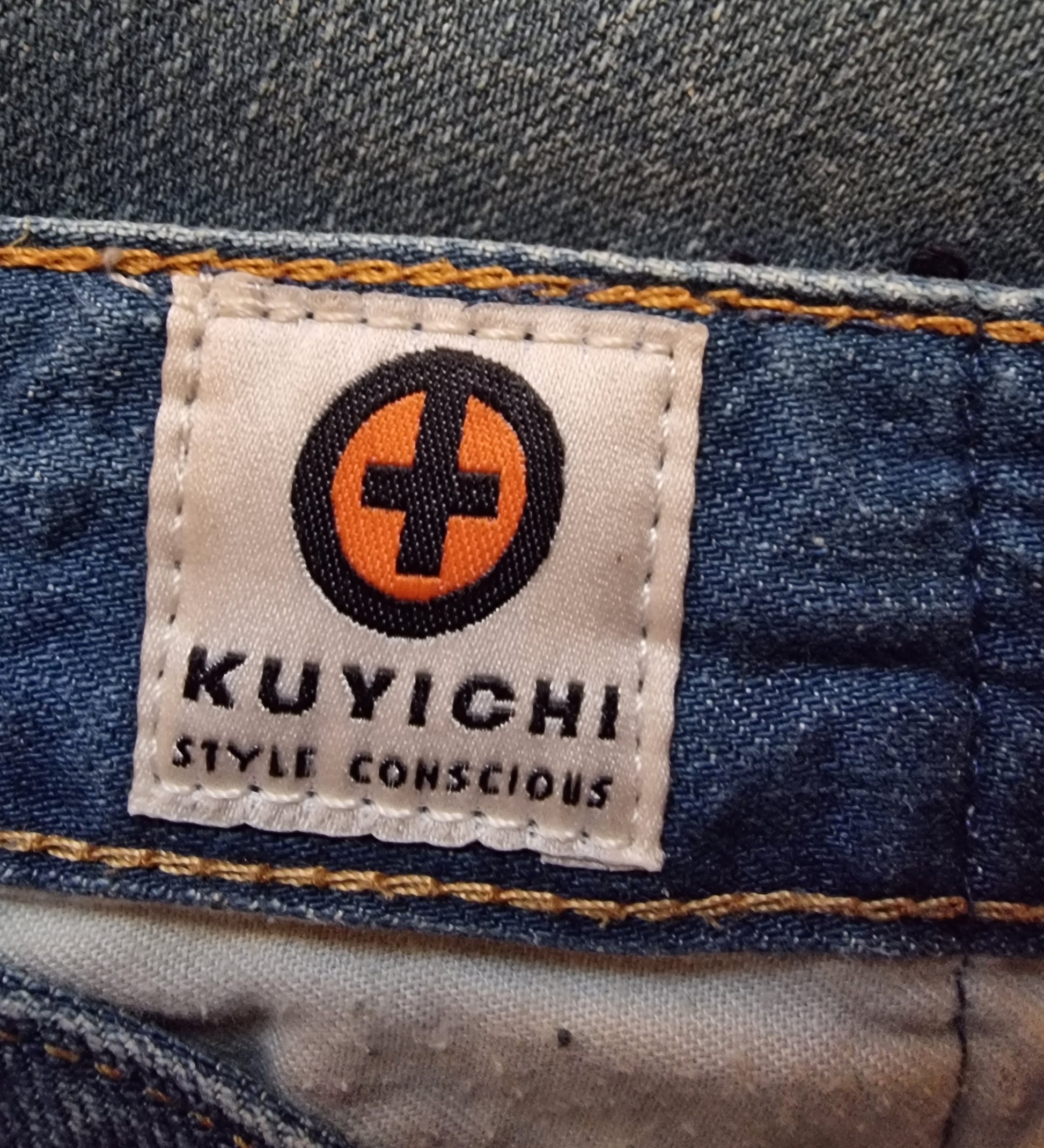 KUYICHI Daniel Men's Blue Regular Fit Straight Leg Faded Denim Jeans. Size W34 Timeless Fashions