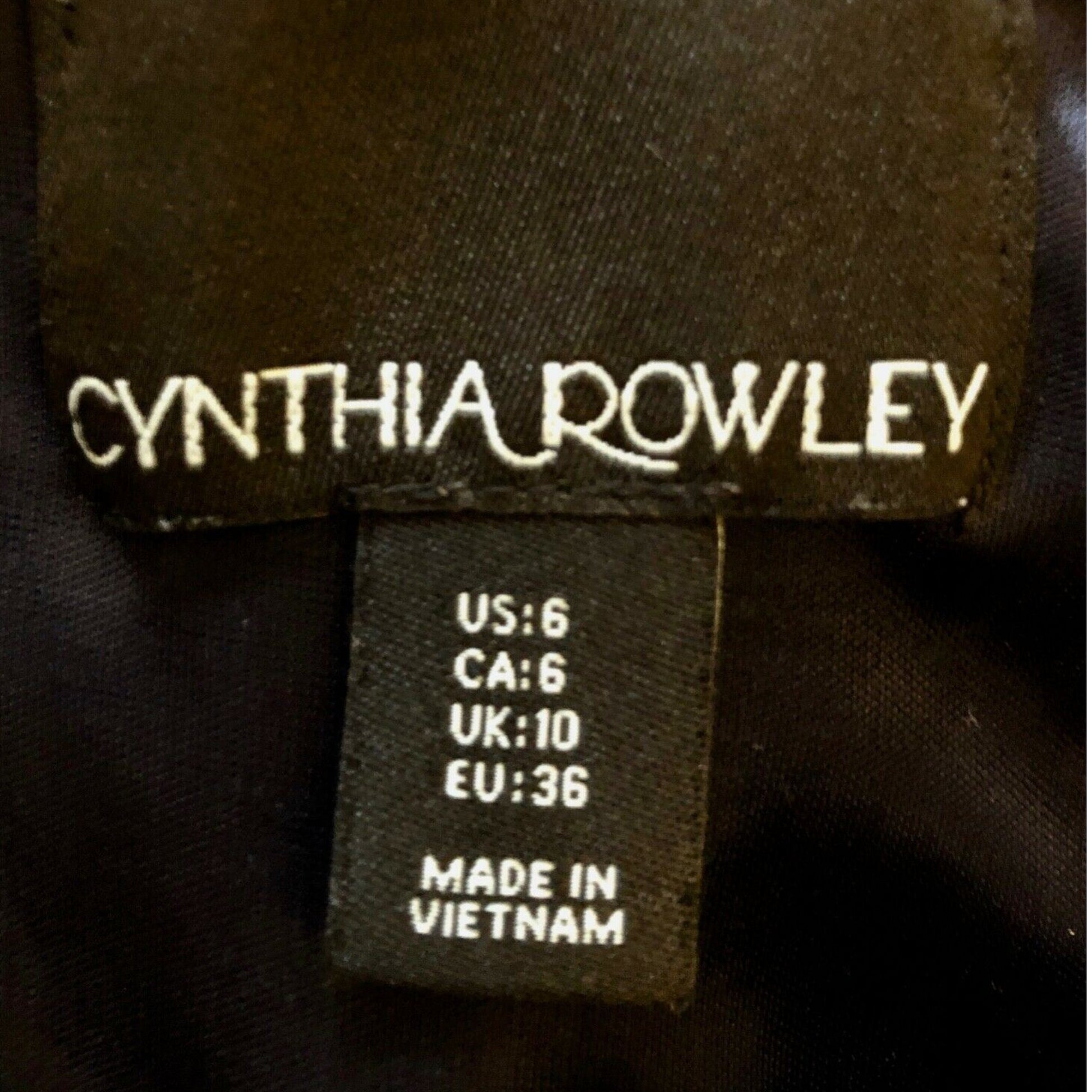 Cynthia Rowley label on a garment with size information