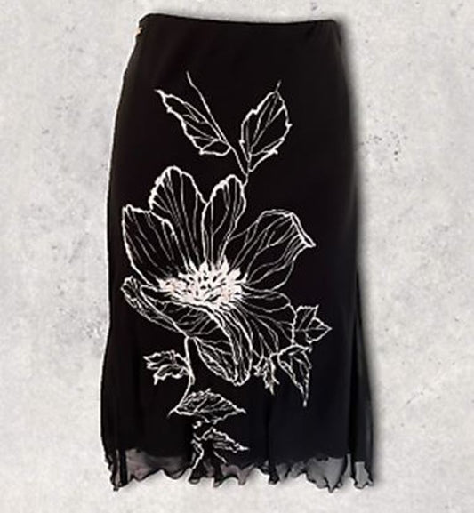 Valentino Jeans Women's Black & White Floral Chiffon Skirt UK 12 EU 40 US 8 IT 44 Timeless Fashions