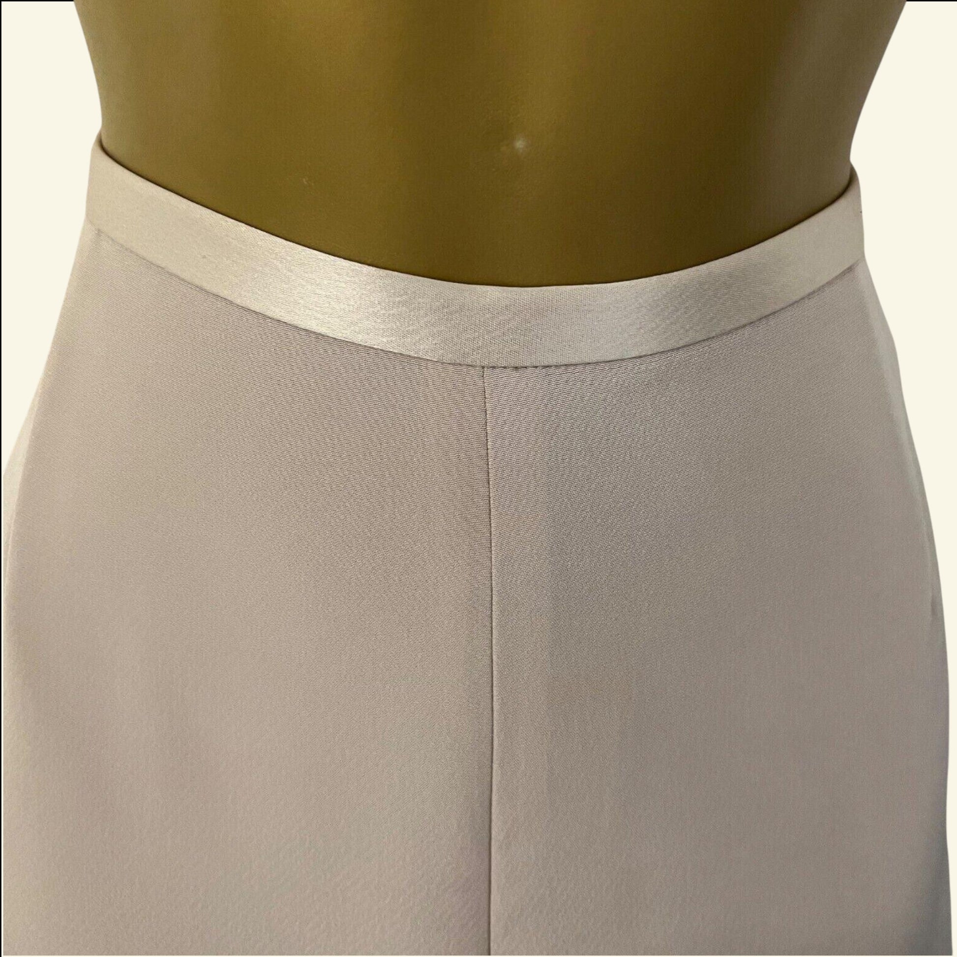 Fenn Wright Manson Wide Leg Silky Culottes, Taupe UK 10/12 US 6/8 EU 38/40 - Timelessfashions