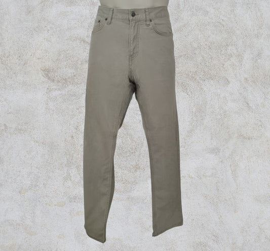Calvin Klein Men’s Stone Slim Fit Chino Jeans Size 34/32 Timeless Fashions