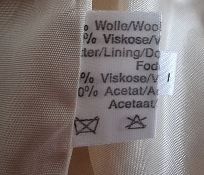 Strenesse Group Cream Lined Pencil Skirt UK 14 US 10 EU 42 Timeless Fashions