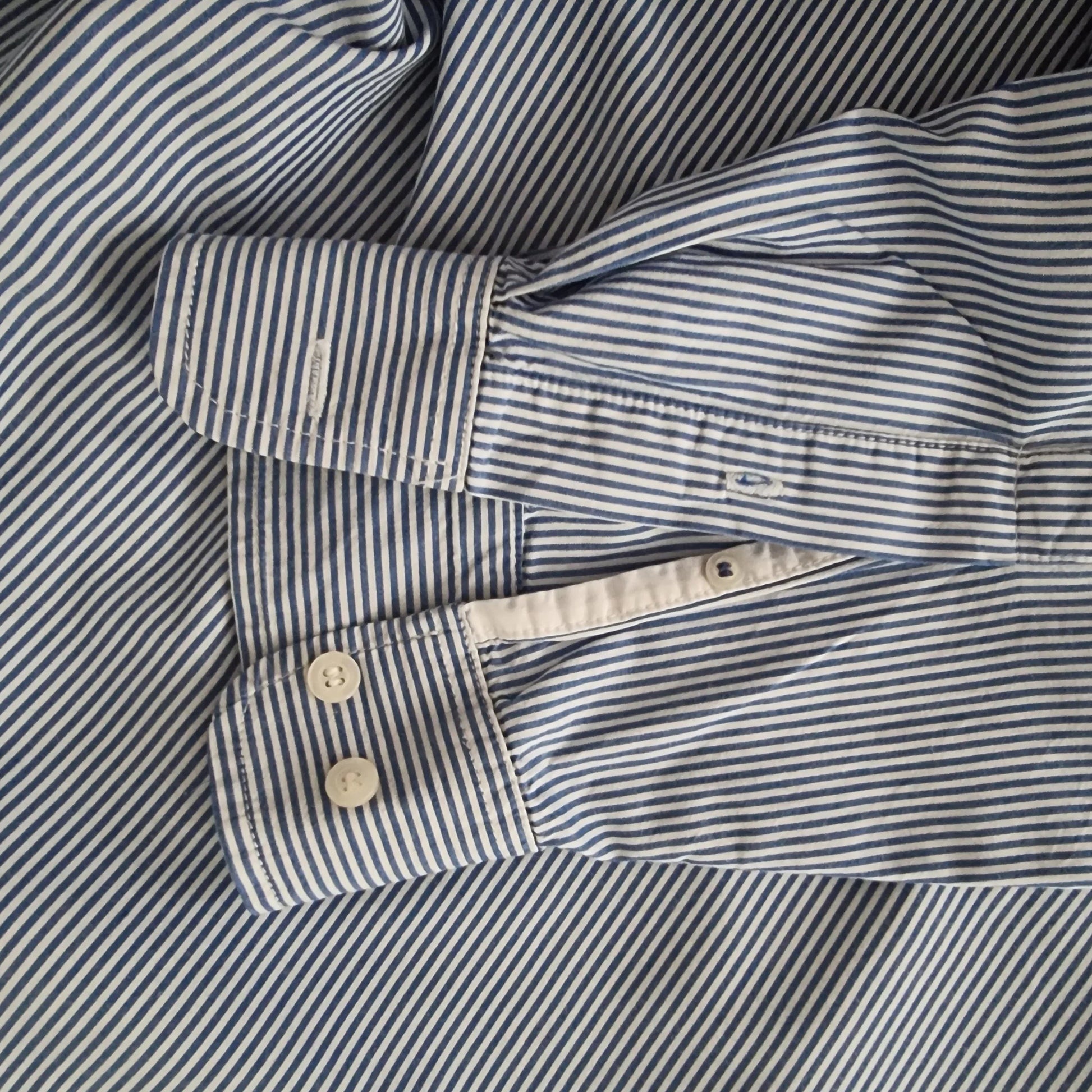 Old Navy The Classic Men’s Navy Blue & White Stripe Shirt Size XL - Timelessfashions