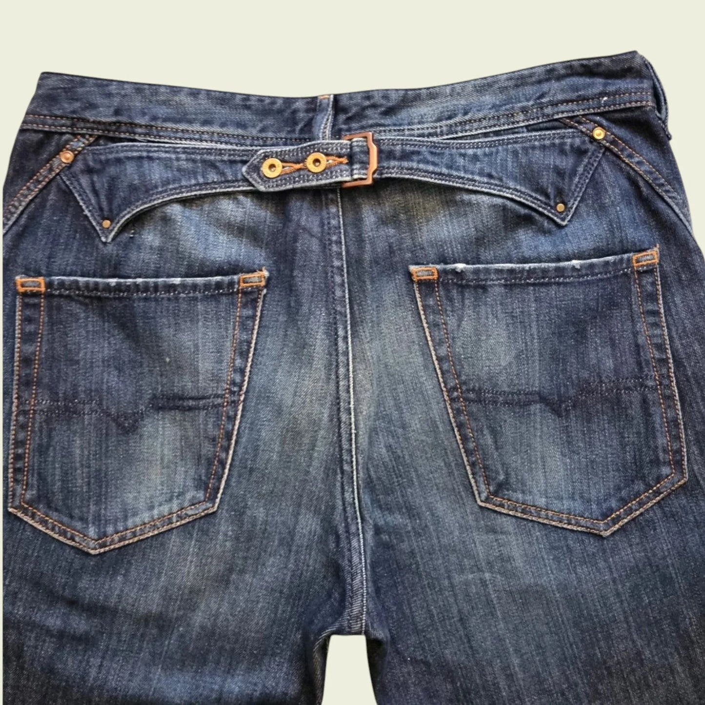 Diesel Men’s Blue Knee Length Casual Denim Shorts Size 31 - Timelessfashions