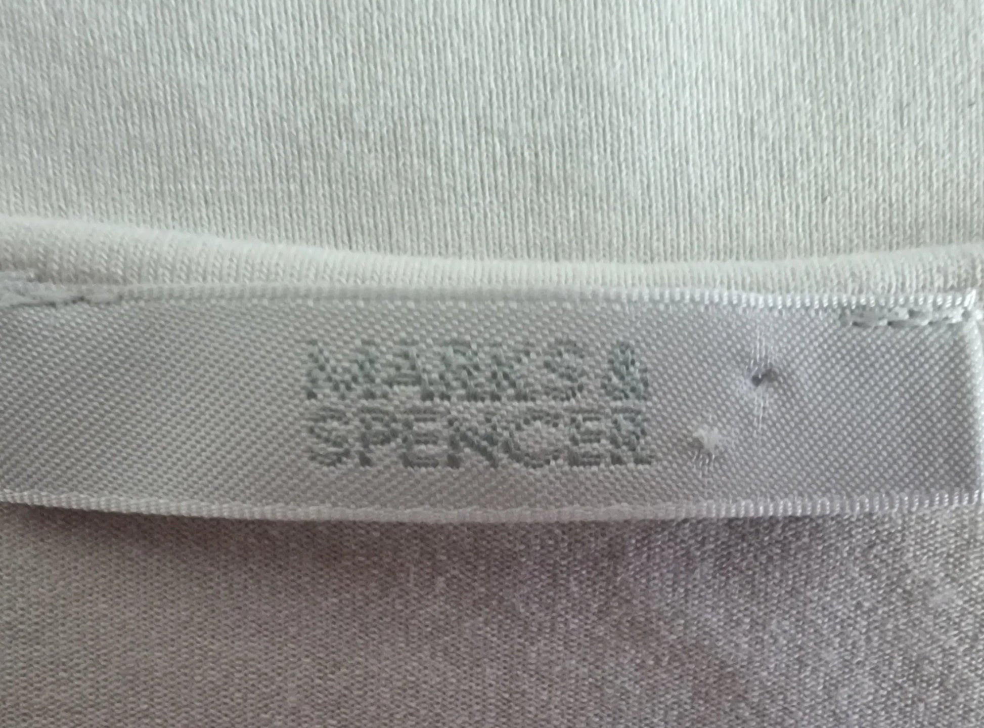 Marks And Spencer Off White Classic Vest Top UK 18 US 14 EU 46 - Timelessfashions