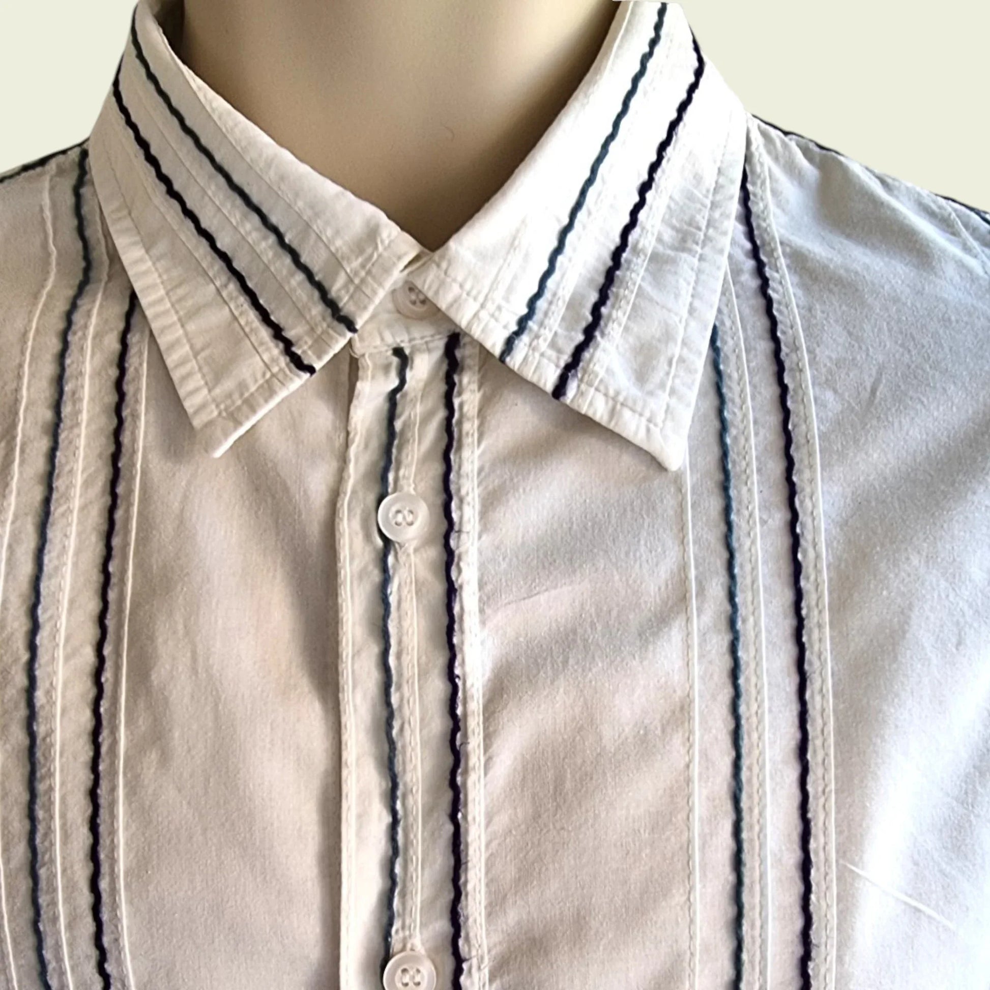 French Connection Men's White Striped Long Sleeve Shirt UK M - Timelessfashions