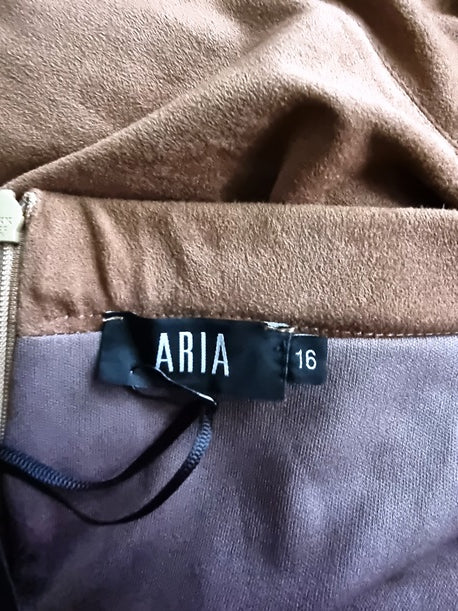 Aria Women's Tan Suedette Skirt UK 16 US 12 EU 44 Timeless Fashions