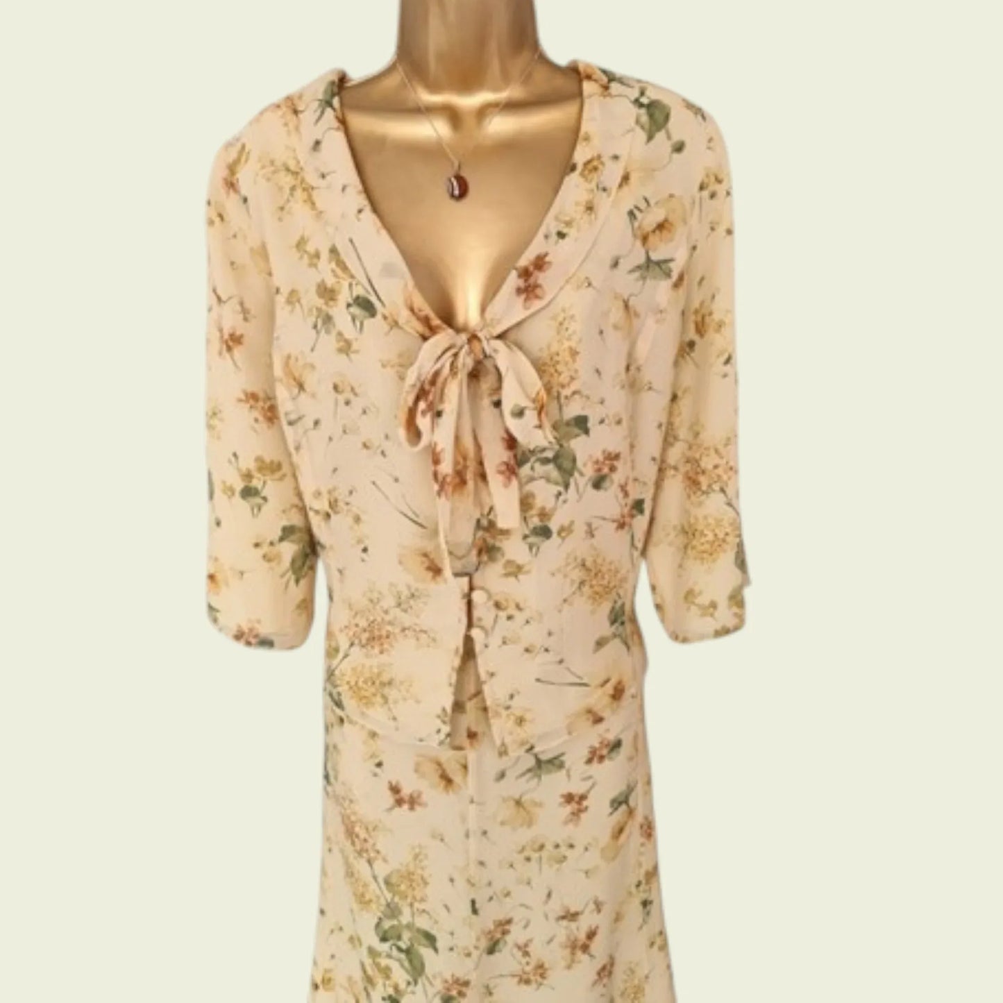 Caroline Charles Vintage Silk Skirt & Blouse UK 16 US 12 EU 44 - Timelessfashions