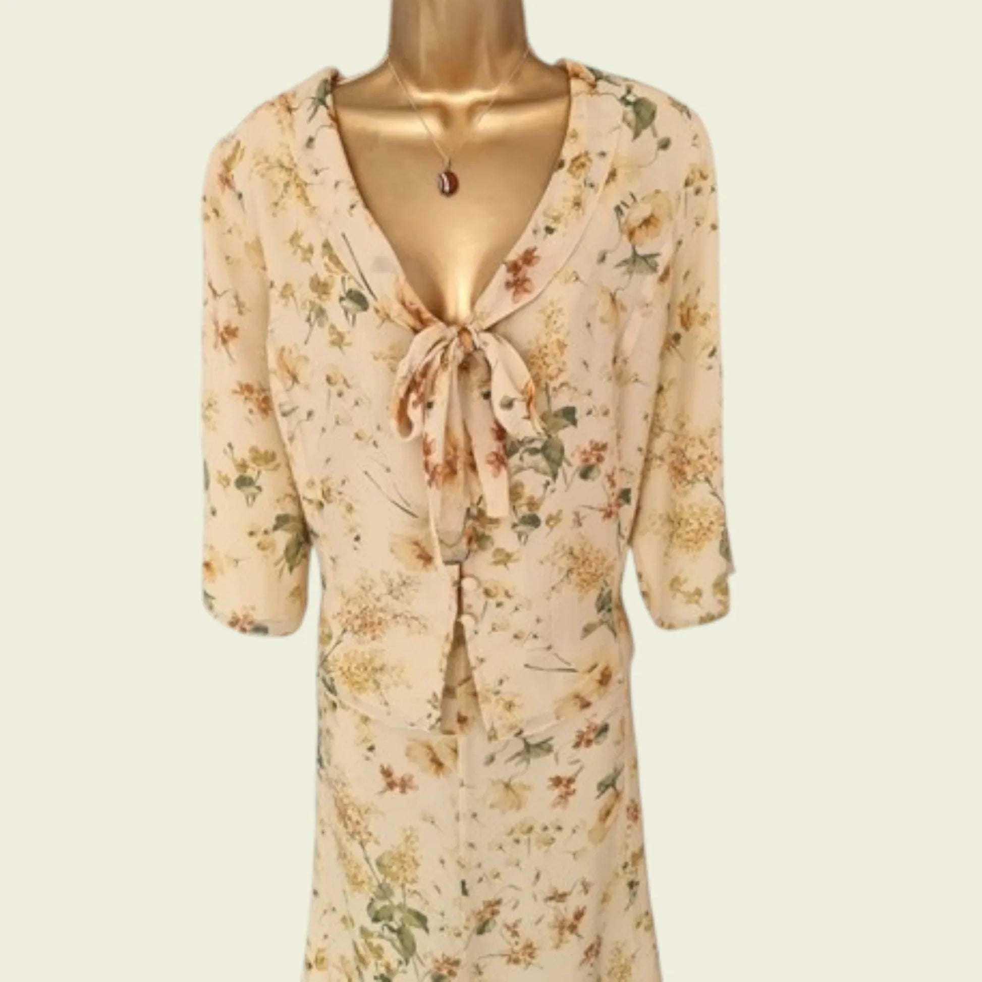 Caroline Charles Vintage Silk Skirt & Blouse UK 16 US 12 EU 44 - Timelessfashions