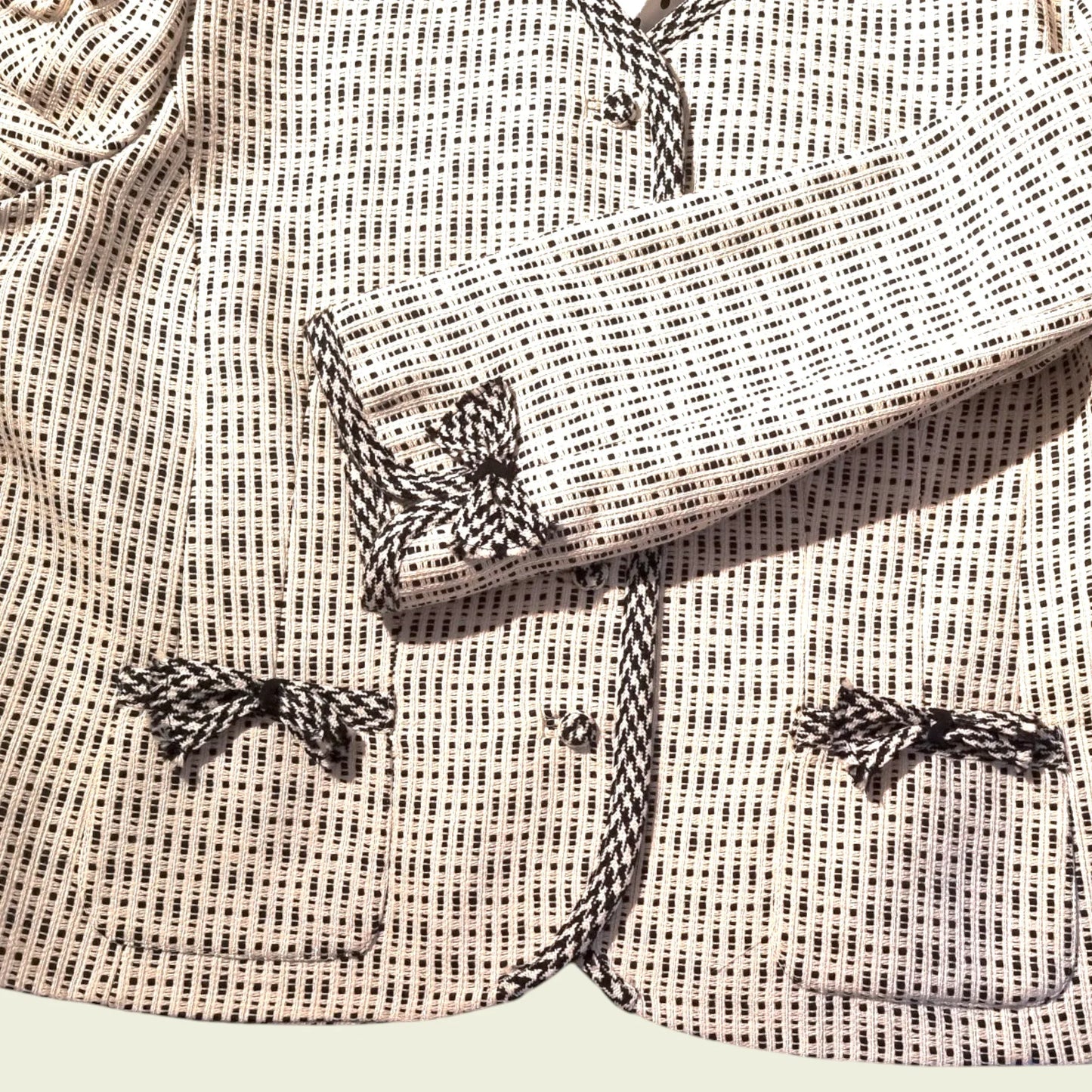 Caroline Charles London Vintage White Fleck Skirt & Jacket UK 16/18 US 12/14 EU 44/46 - Timelessfashions