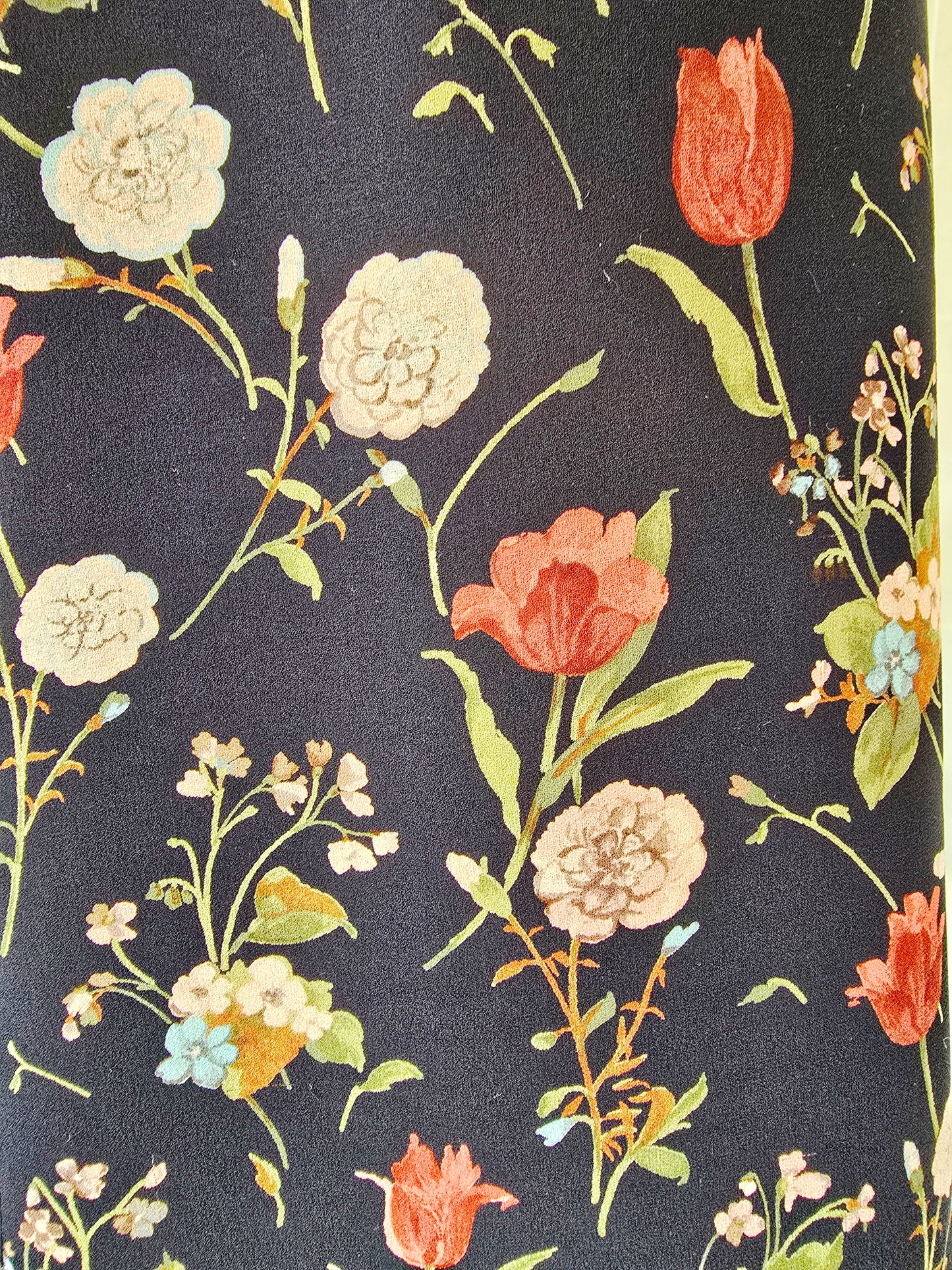 Caroline Charles Vintage Black Floral Midi Silk Skirt UK 14 EU 10 US 42 Timeless Fashions