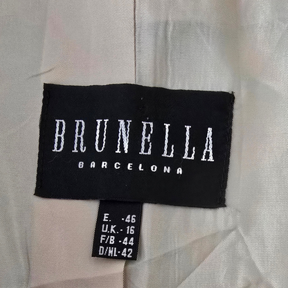 Clothing label with Brunella on a grey background