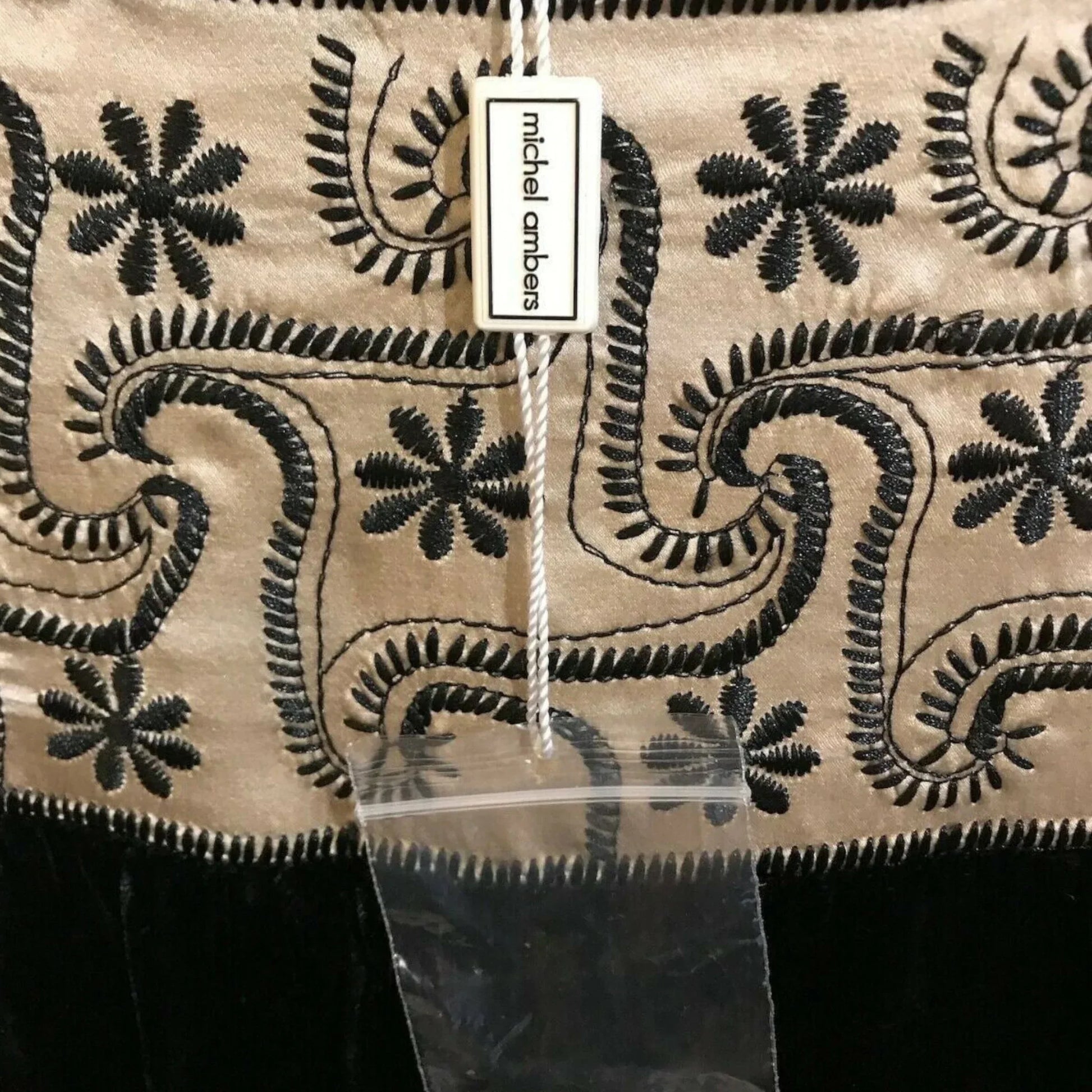 Michel Ambers Black Velvet & Champagne Silk Puffball Skirt UK 8 US 4 EU 36 - Timelessfashions