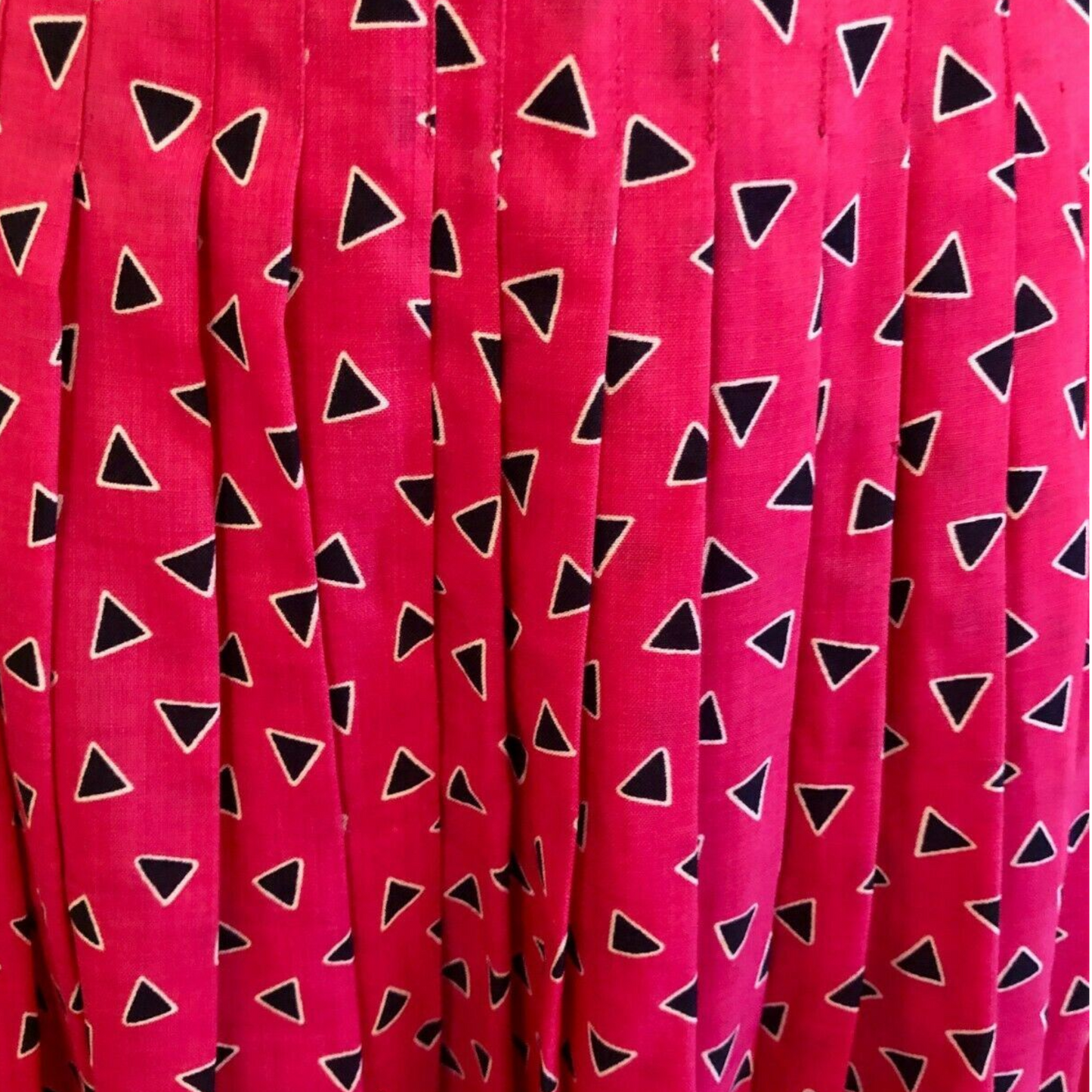 Jaeger Vintage Hot Pink Pleated Wool Skirt UK 6 US 2 EU 34