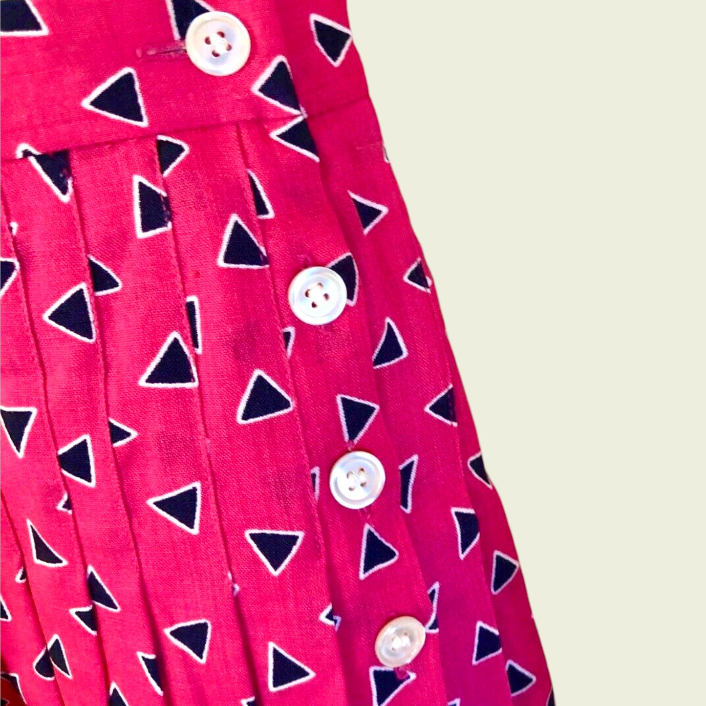 Jaeger Vintage Hot Pink Pleated Wool Skirt UK 6 US 2 EU 34