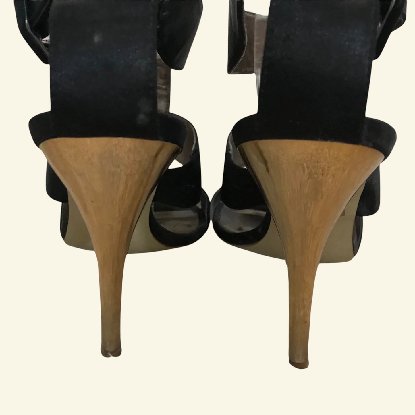 Carvela Black Satin Ruffle Peep-toe Gold Stiletto Shoes UK 7 - Timelessfashions