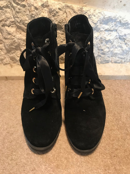 Hogl Women's Black Suede & Leather Ankle Boots UK 7 US 9.5 EU 41 Timeless Fashions
