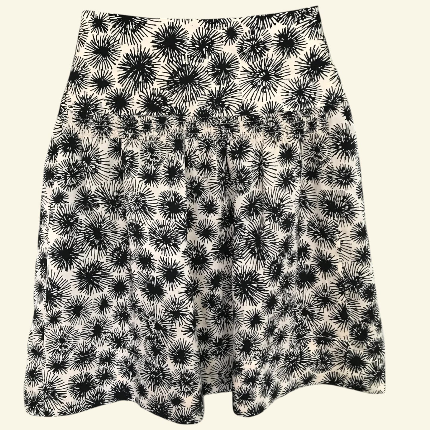 Comptoir Des Cotonniers Women's Silk Black and Silver Floral Mini Skirt UK 10 US 6 EU 38 - Timelessfashions