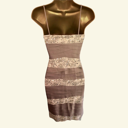 Phase Eight Champagne Kate Sleeveless Layered Lace Dress UK 8 US 4 EU 36 - Timelessfashions