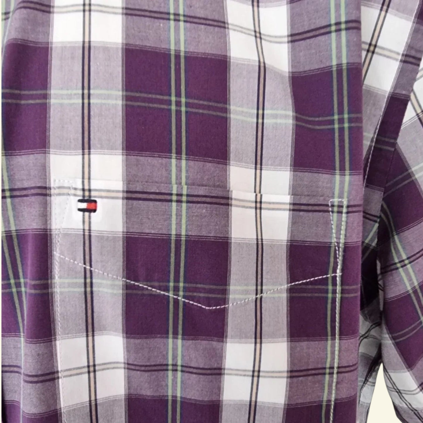 Tommy Hilfiger Men's Mauve & White Check Short Sleeve Oxford Shirt Size 40 18 ½ - Timelessfashions
