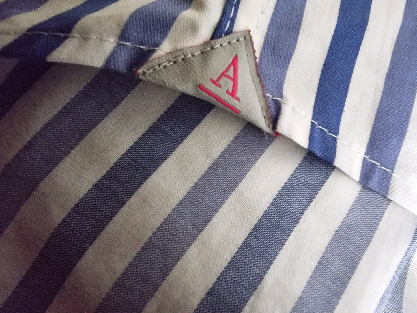 Alexandre Saville Row Men’s Blue & White Striped Shirt Size L - Timelessfashions