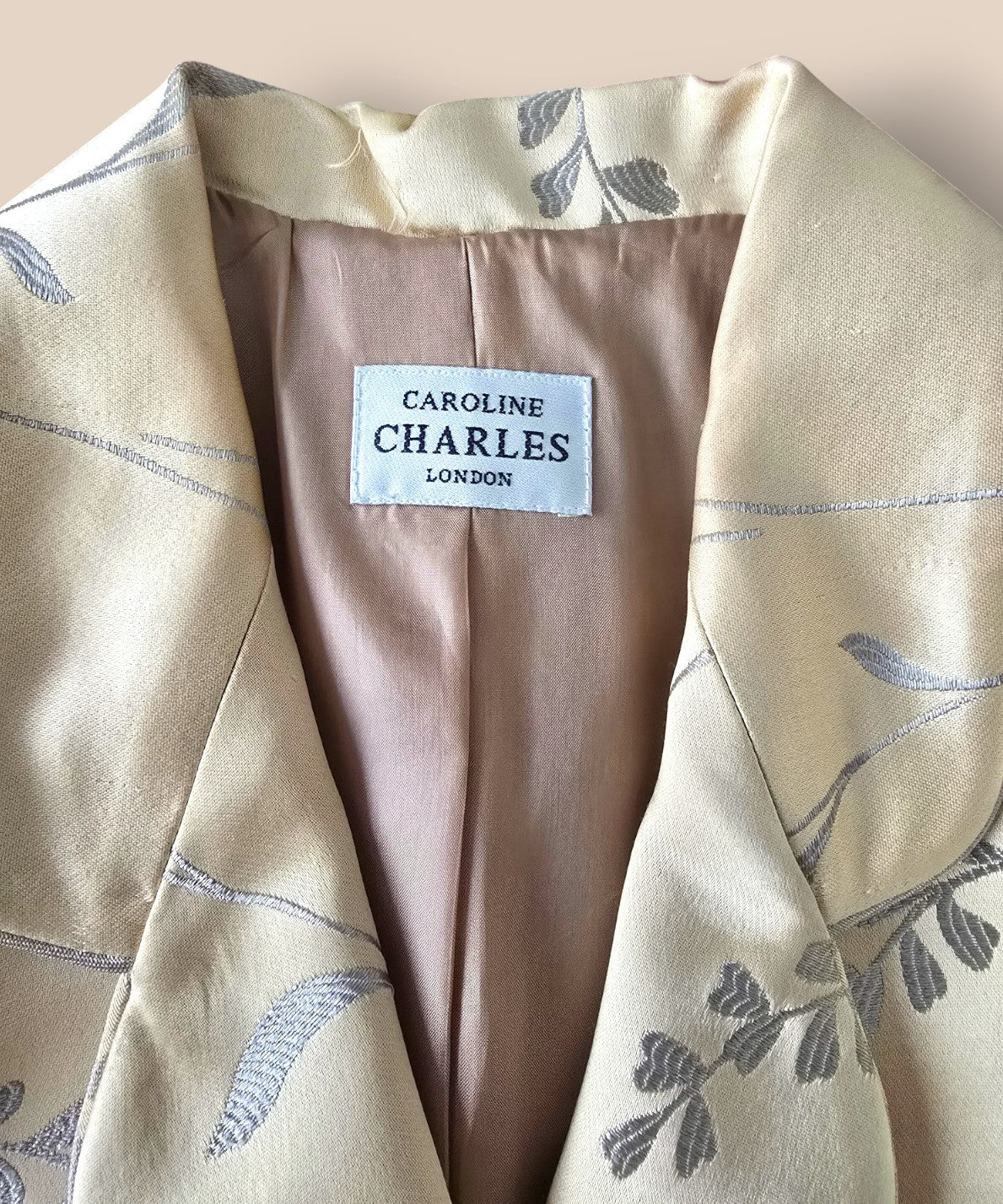 Caroline Charles Gold Embroidered Oriental Style Long Line Jacket UK 12 US 8 EU 40 - Timelessfashions